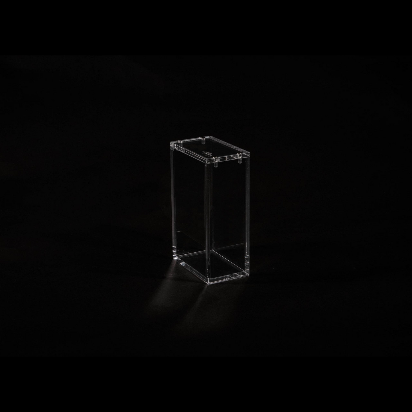 the-acrylic-box-japanische-booster-boxen-slim